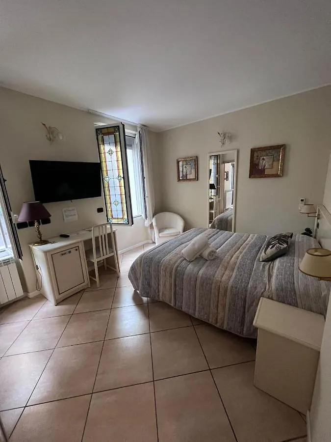 Guest house Camere Chicca Sanremo