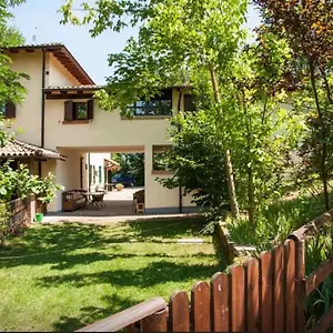  Bed & Breakfast Ca Del Bu Italia